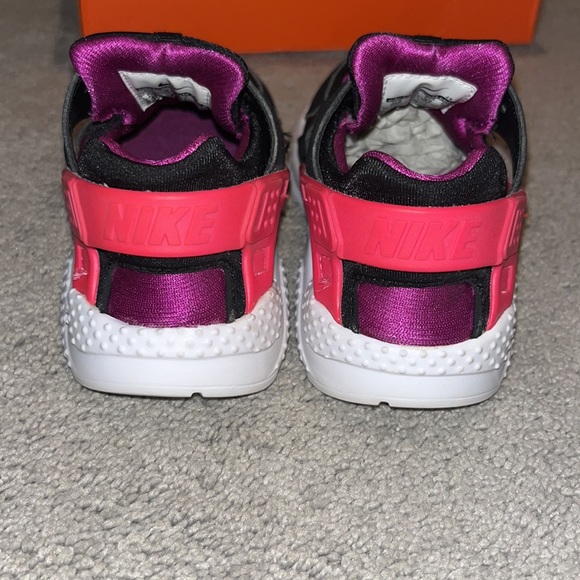 Nike Free 5 (TDV) size 10C (Children’s Shoes) - Picture 5 of 6